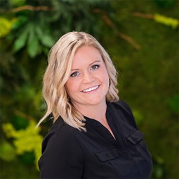Image of Nina Powers